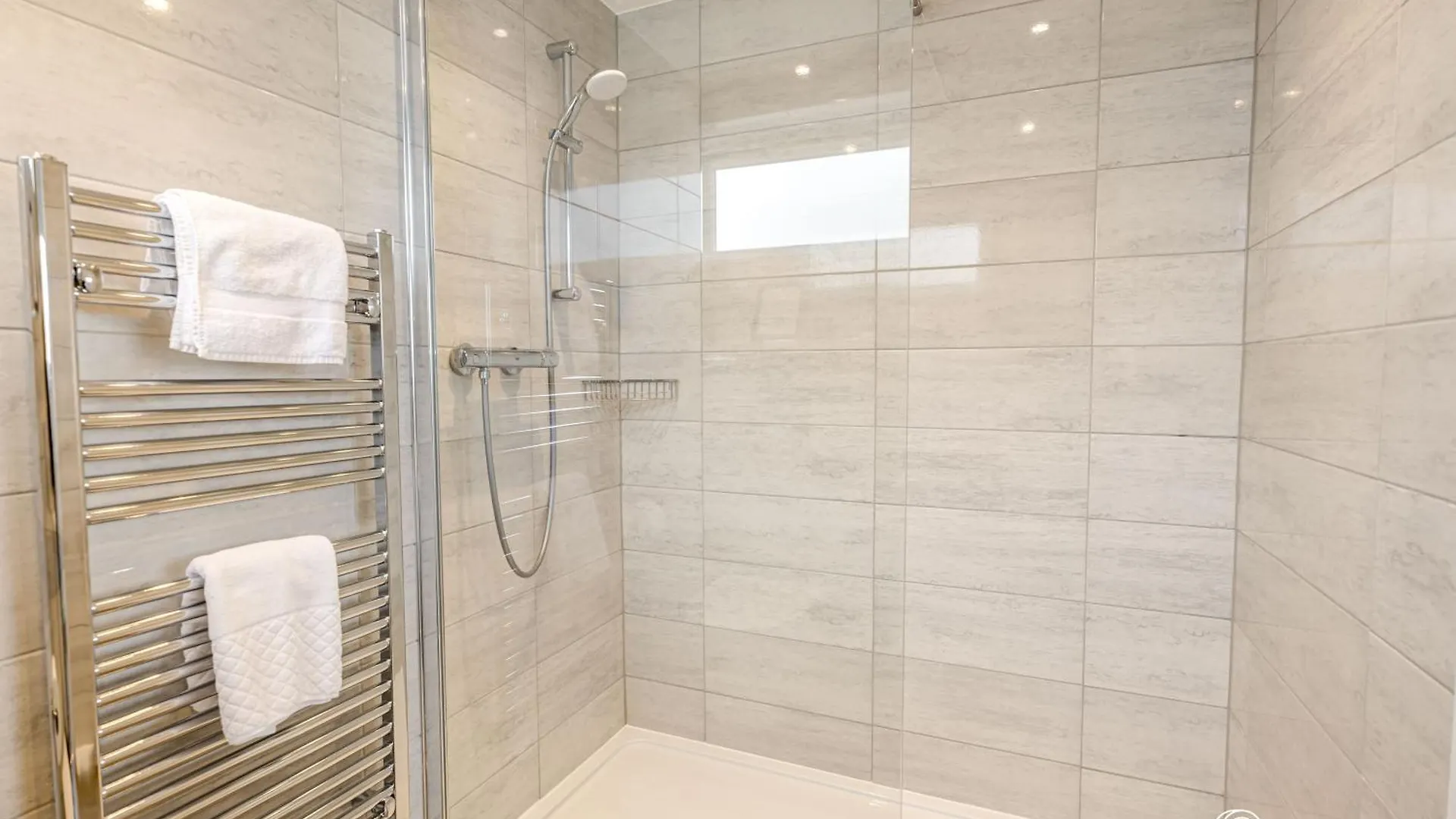 Apartman Shoreline Suite By Grandeur Property Bournemouth Egyesült Királyság