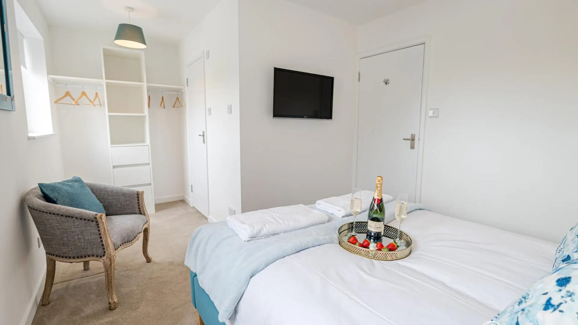 Shoreline Suite By Grandeur Property Bournemouth 0*,  United Kingdom