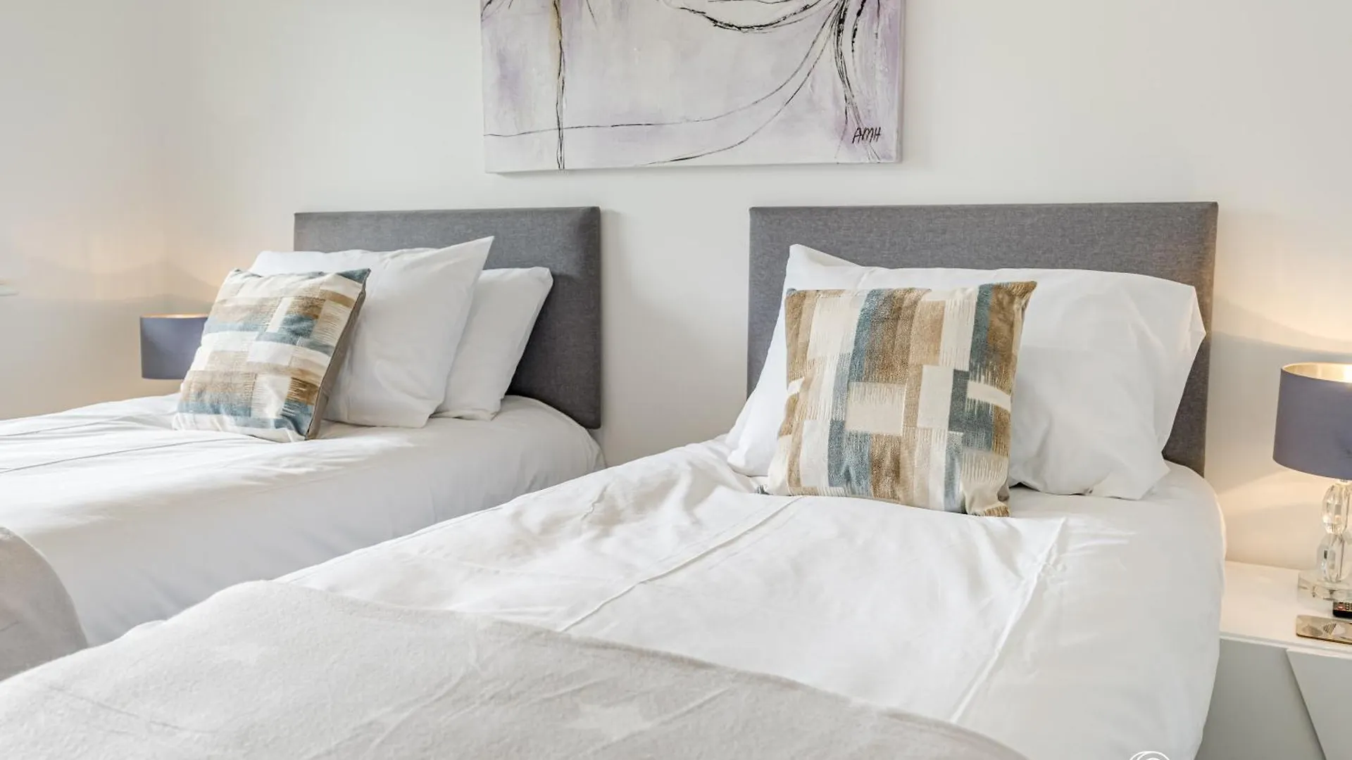 Shoreline Suite By Grandeur Property Bournemouth