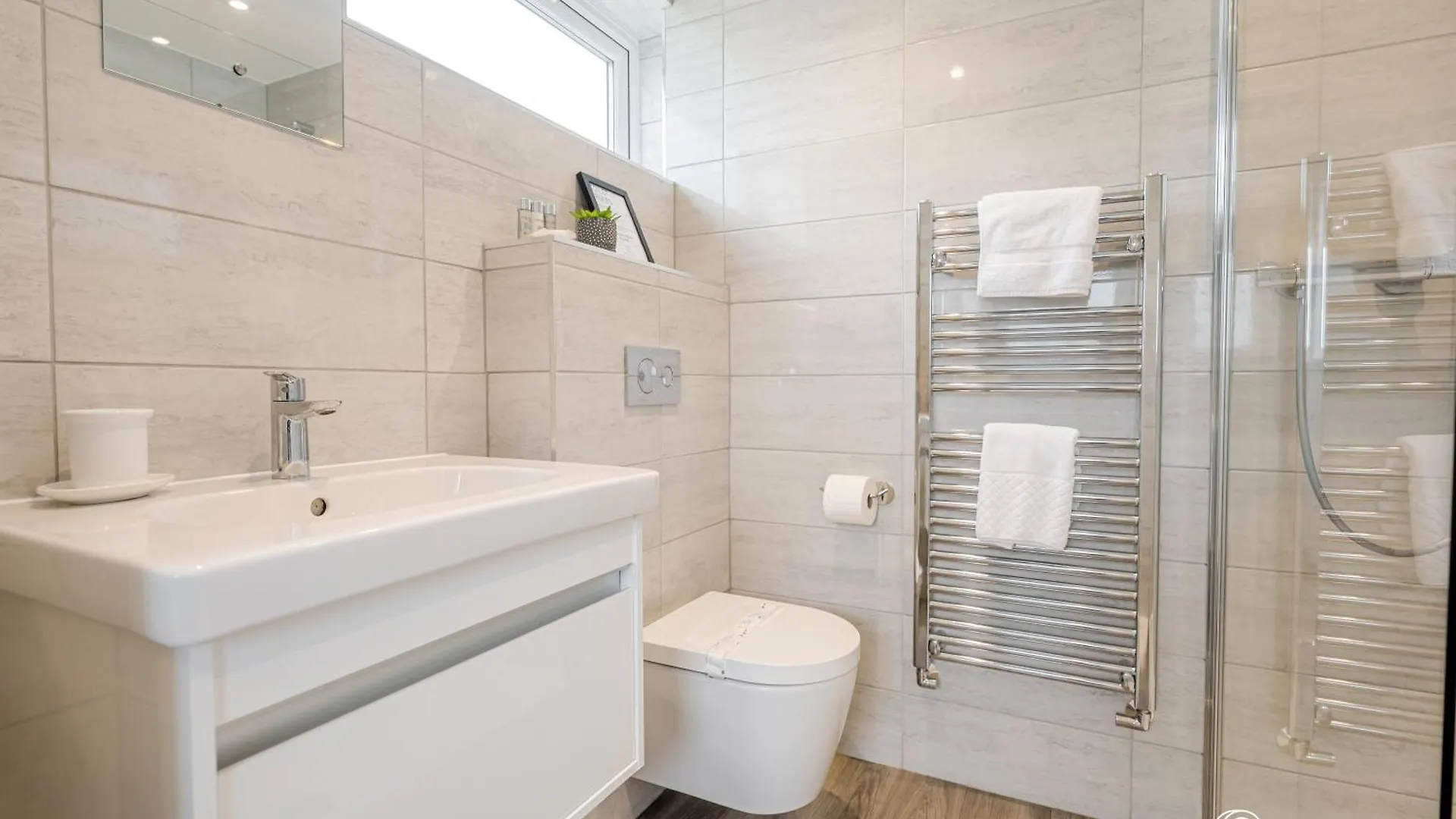 Shoreline Suite By Grandeur Property Bournemouth 0*,